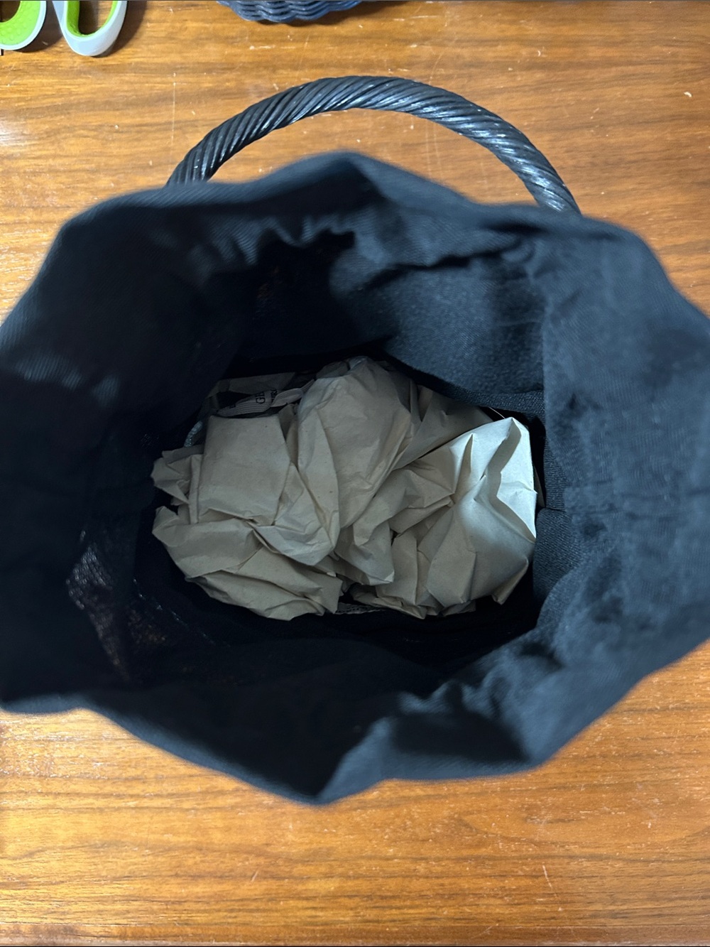 Kate spade x Target Woven Pearl-Embellished Bucket Bag - Black - Picture 6 of 11